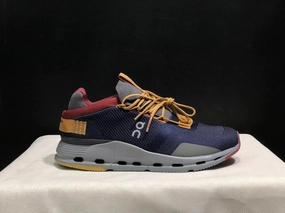 On Cloudnova Walking