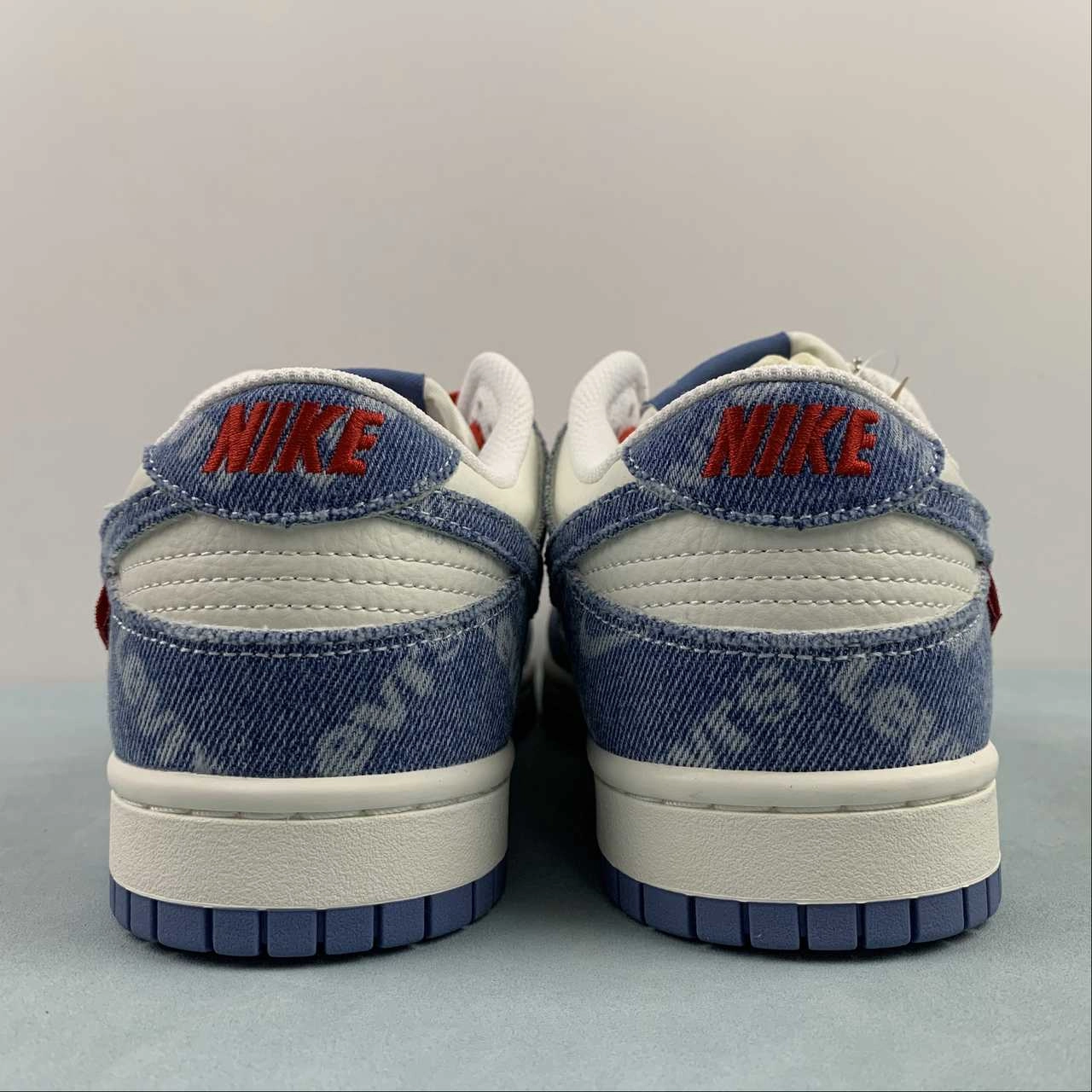 Fitness Footwear Stretchable Upper SB Dunk Low Levis Denim Blue Red White LE0021-002