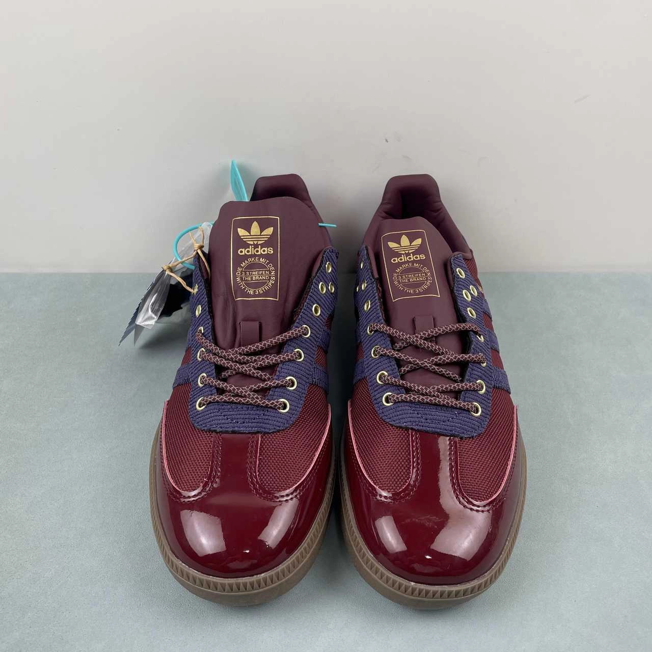 Adidas Samba OG Alwayth College Burgendy IH5187 Travel Outfit