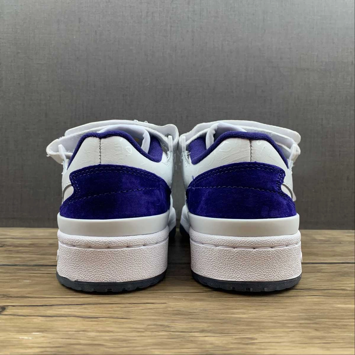 Soft Leather Essential Fit Adidas Forum Low Donovan Mitchell