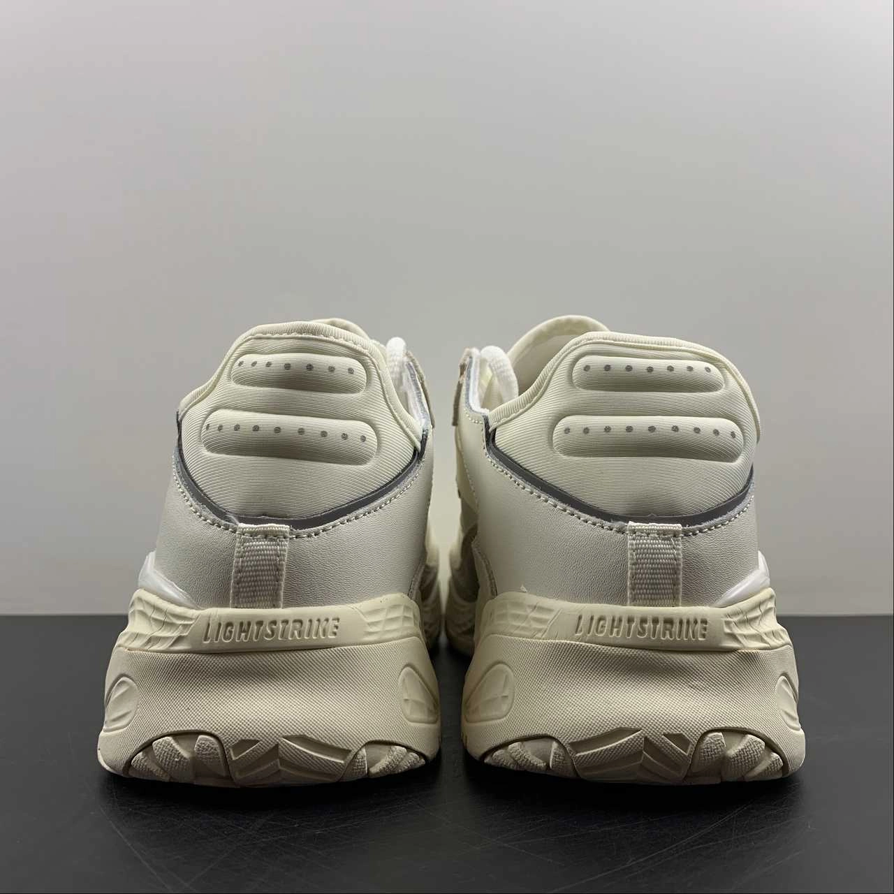 Comfort windy Adidas Niteball Beige Cream White