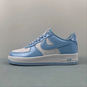 Weekend Wear Basic Wear Air Force 1 07 Low Lackleder White Blue HP3656-533