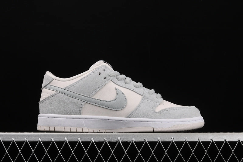 Supportive support SB Dunk Low TRD Beige White Jade AR0778-006