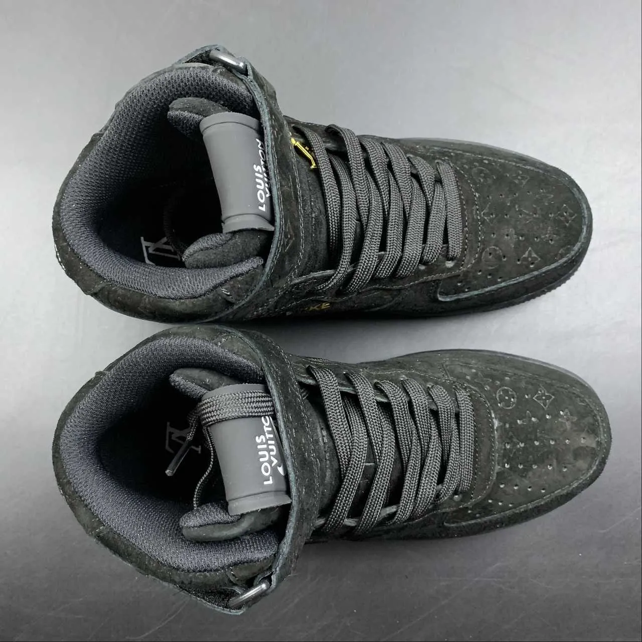 Air Force 1 07 Mid X Louis Vuitton Black 1A9HD7 Pure Steps