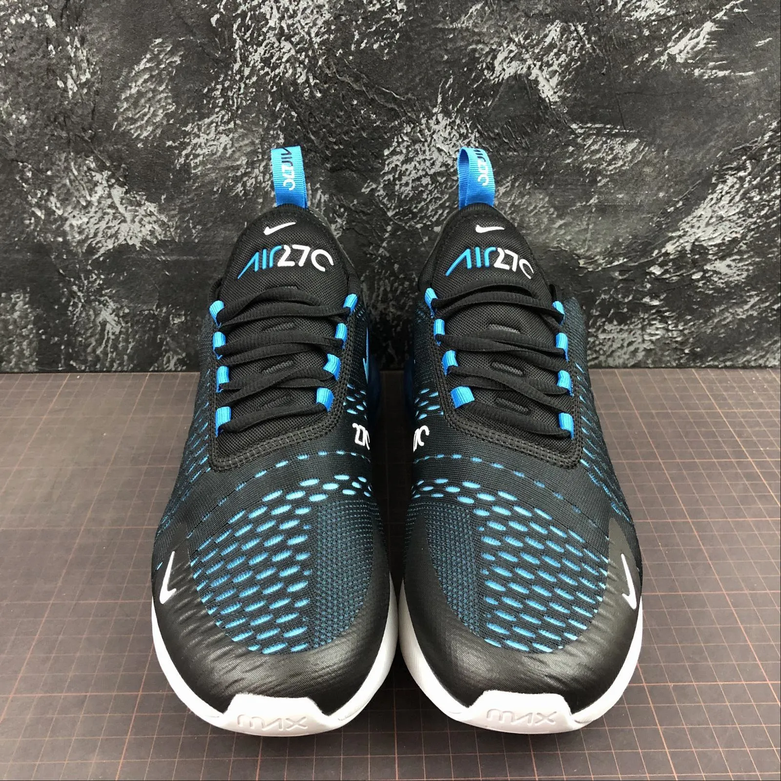 Air Max 270 Black Photo Blue Blue Fury AH8050-019 indoor sports lover