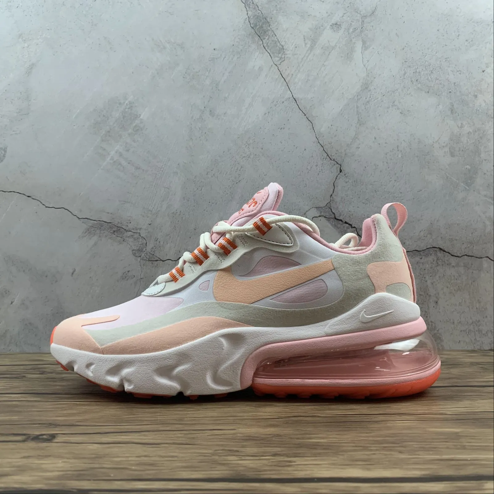 Air Max 270 React Summit White Crimson Tint CJ0619-103 Walking Essential running for socializing