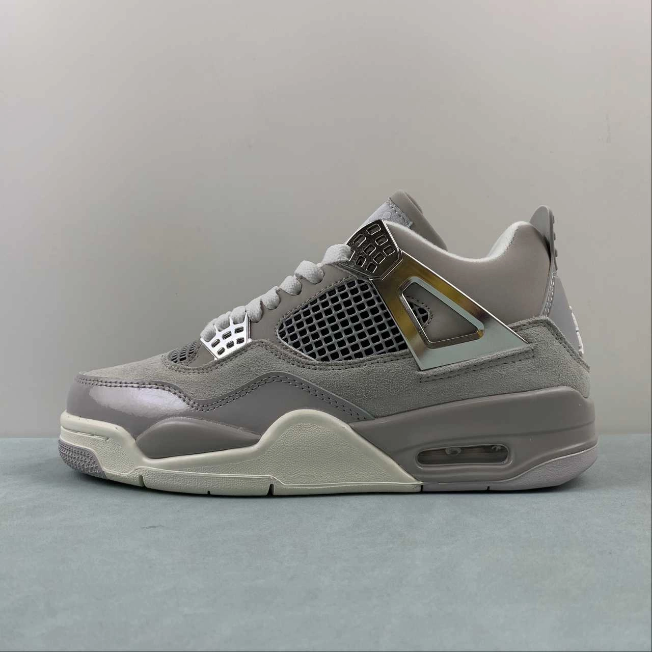 Air Jordan 4 Retro Frozen Moments Light Iron Ore Metallic Silver AQ9129-00 Athletic Performance