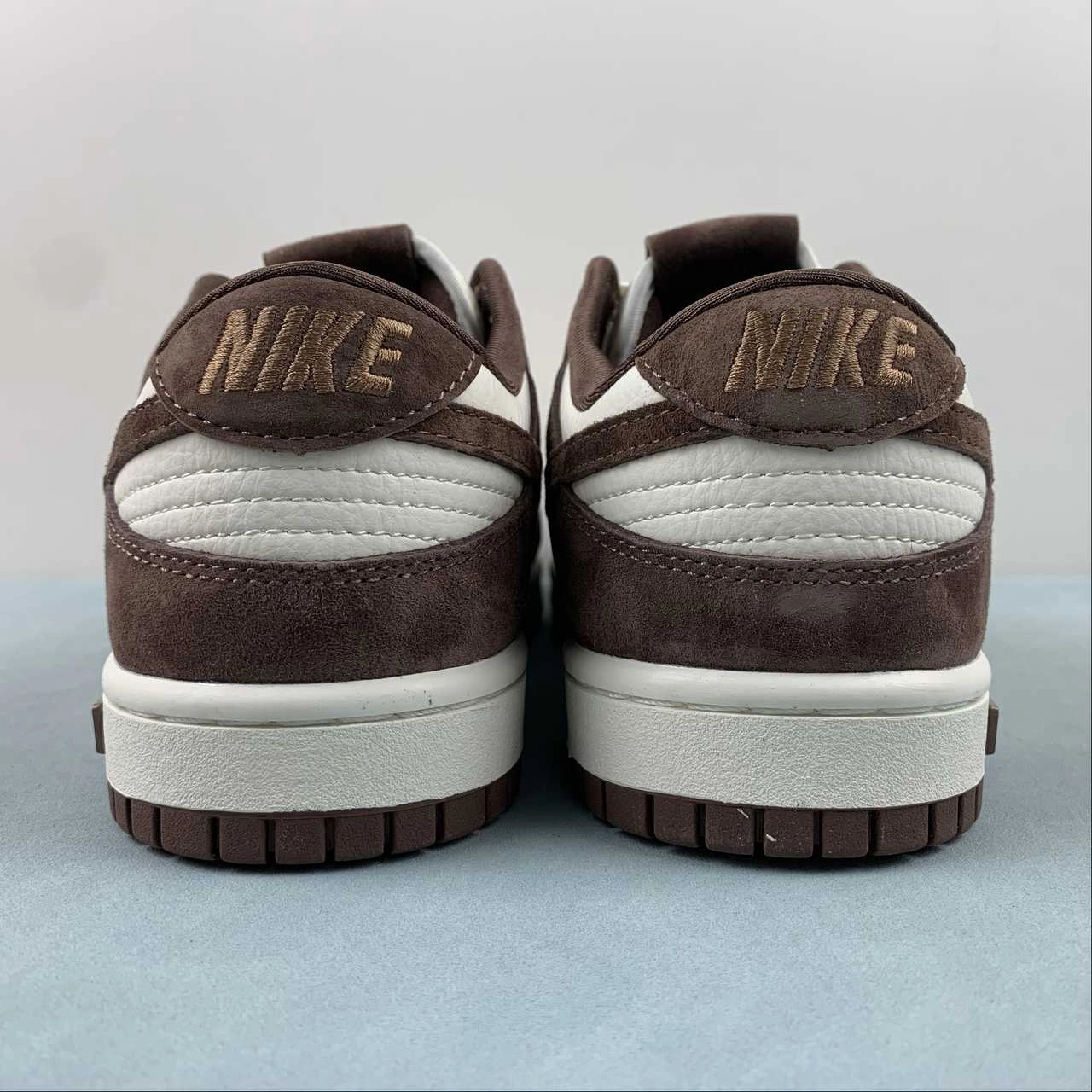 Versatile Design NonSlip LV x SB Dunk Low Chocolate Off White FC1688-149