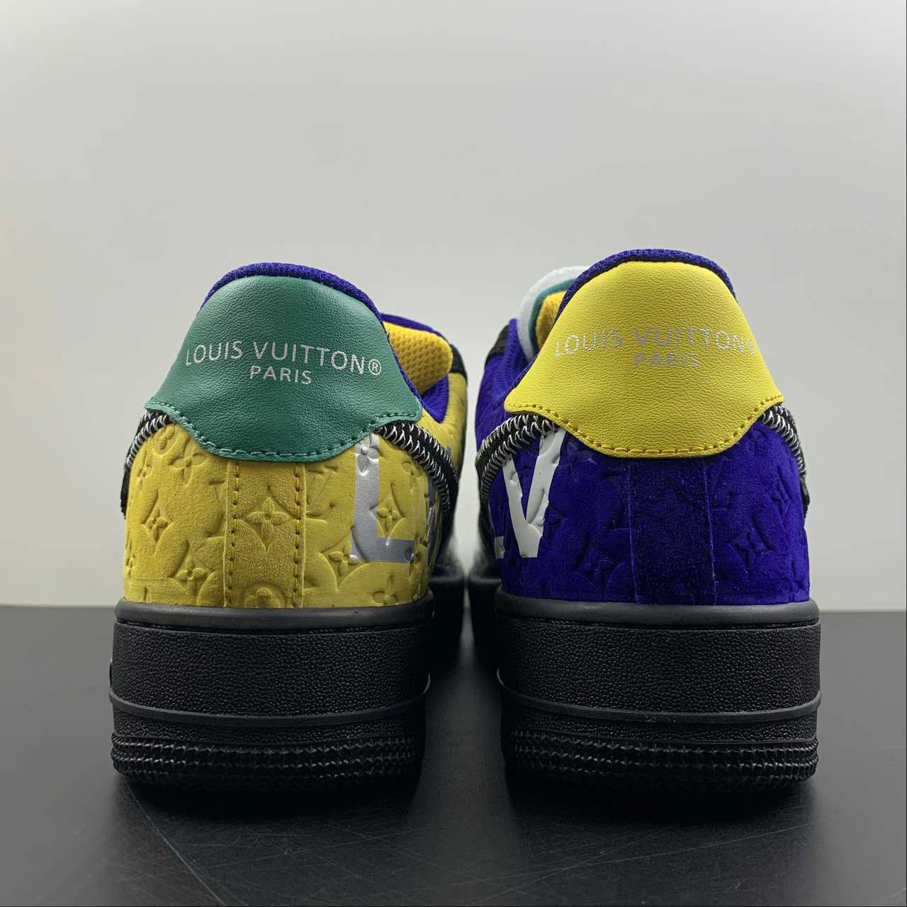 Ultra Breathable Louis Vuitton x Air Force 1 Silver Embossing 3308-6