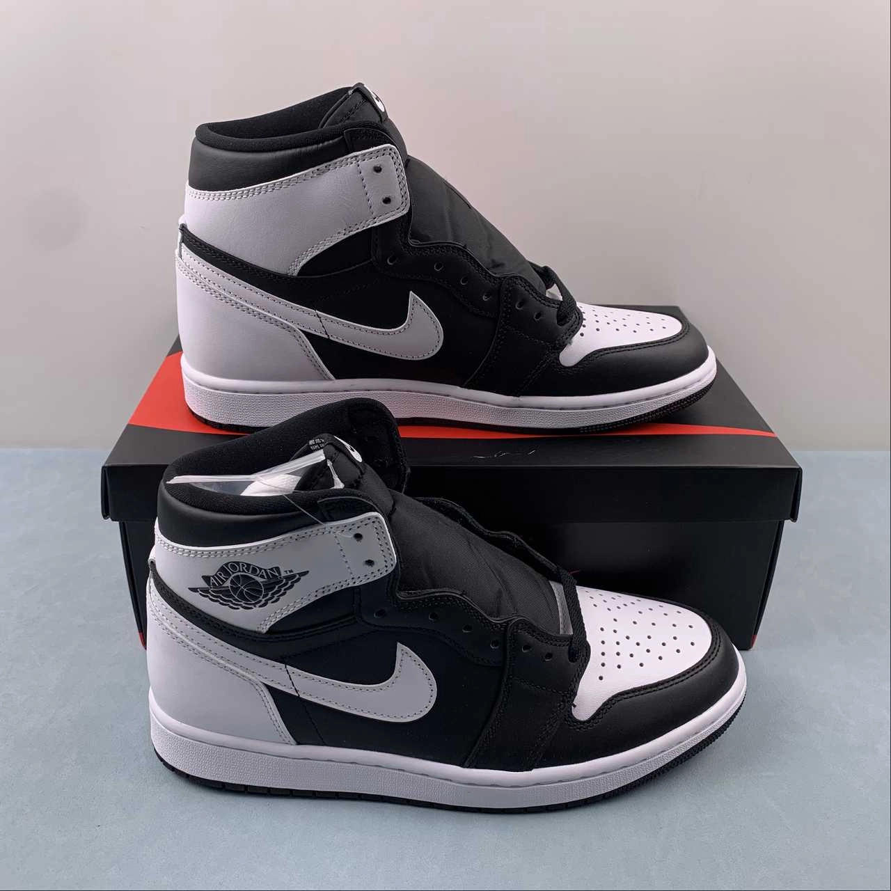 Soft Leather Air Jordan 1 Retro High OG Black White DZ5485-010