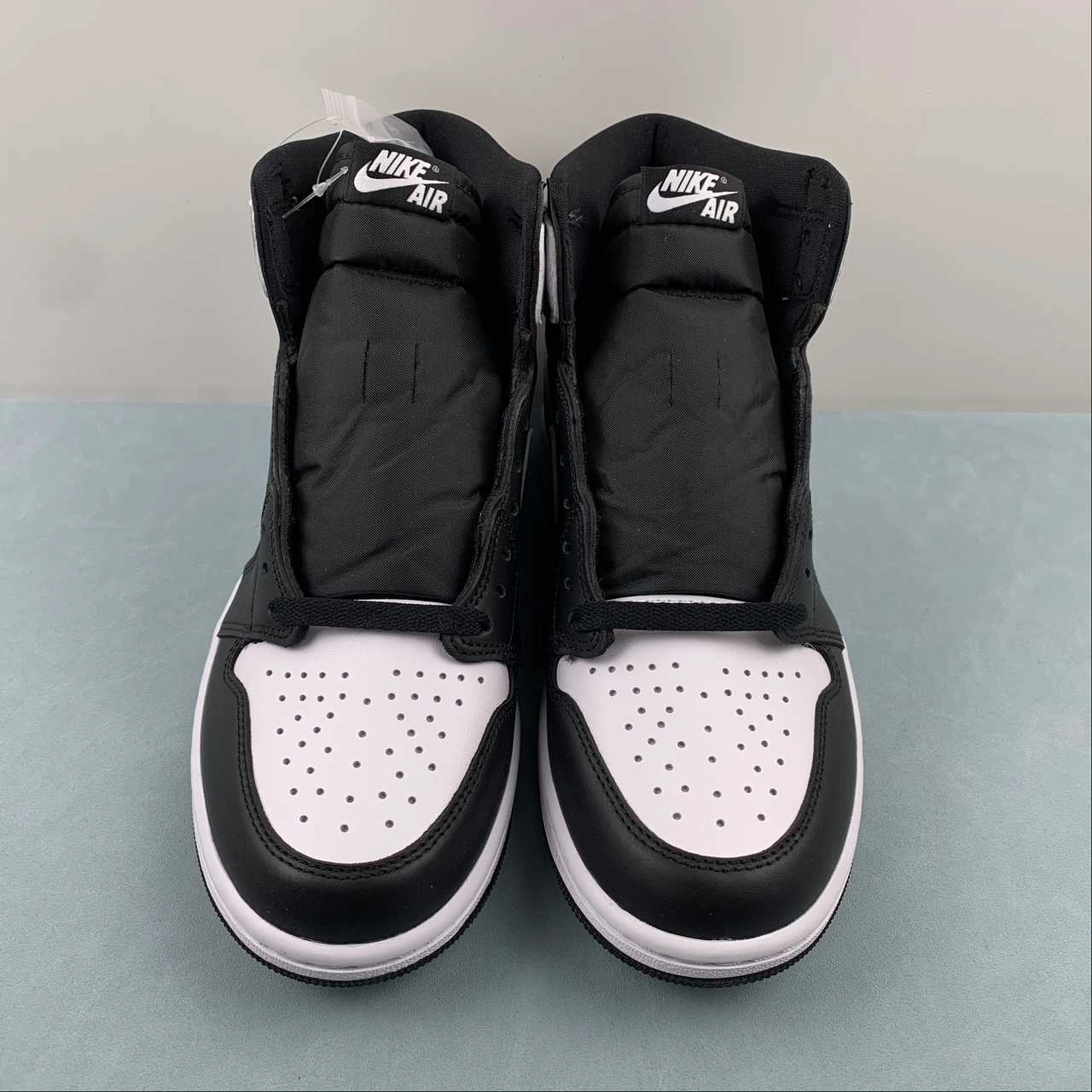 Air Jordan 1 Retro High OG Black White DZ5485-010 Long Comfort