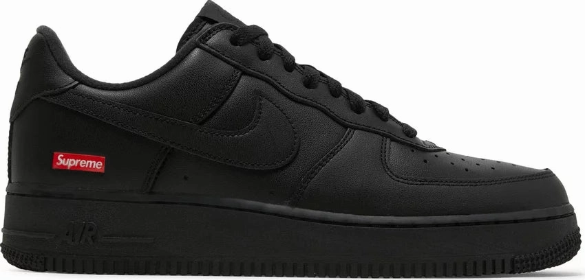 Nike Air Force 1 x Supreme Black Minimalist Outfit Practical Footwear