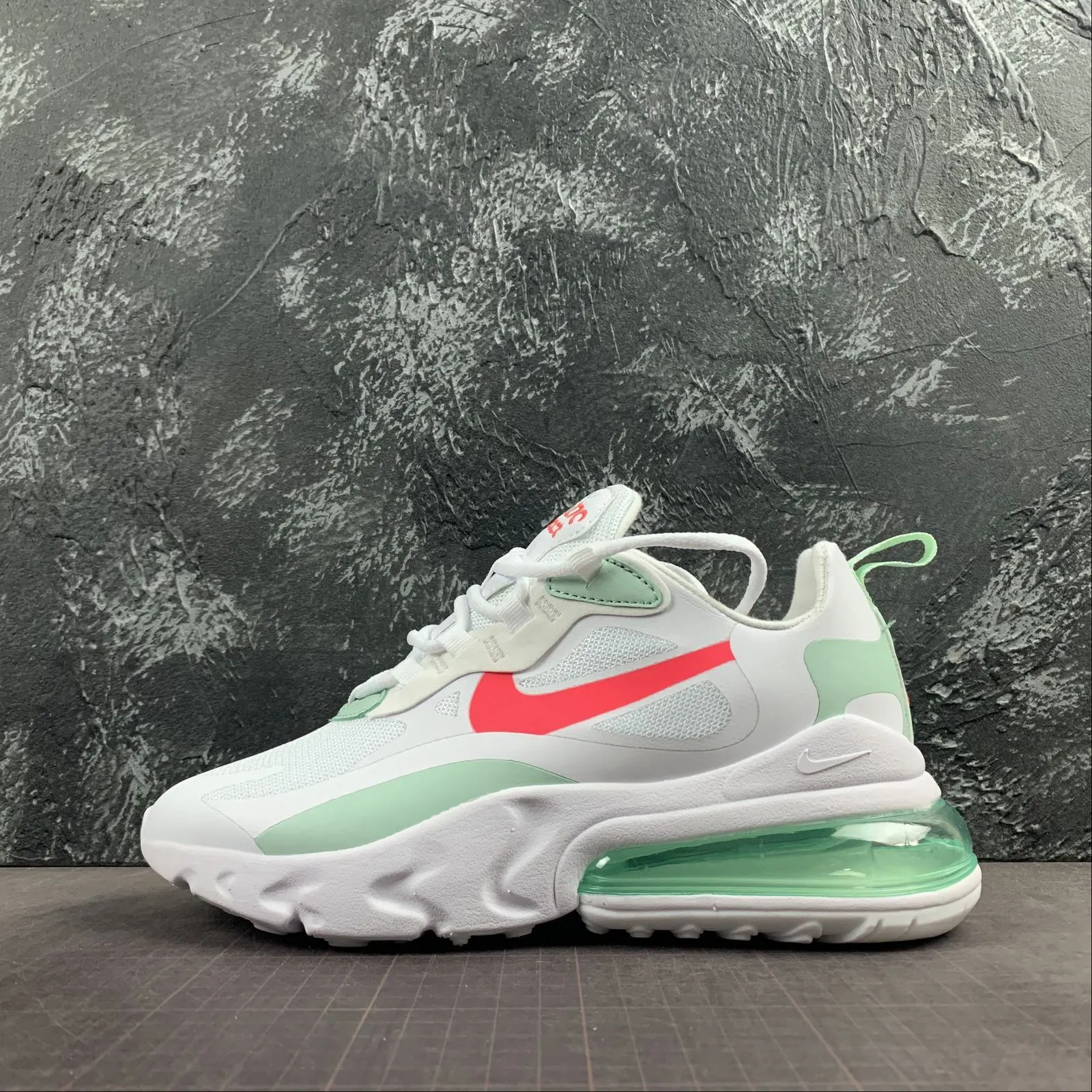 off - road running shoe capability Air Max 270 React White Laser Deep Red CV3025-100