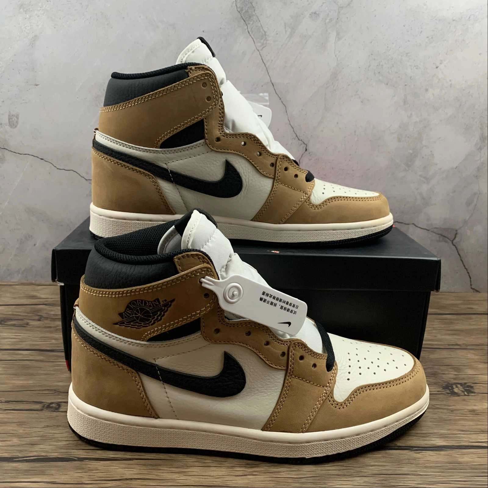 Ventilated Panels Air Jordan 1 Retro High OG Golden Harvest Black Sail (2021) 555088 700