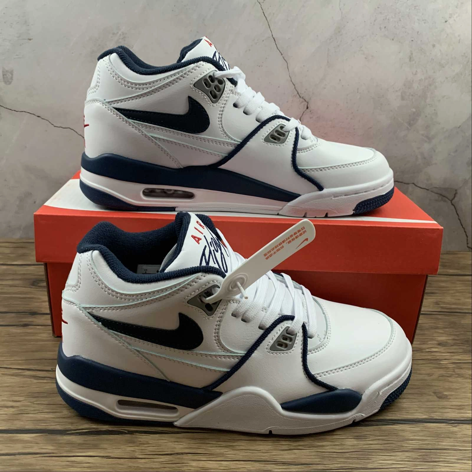 Air Flight 89 White Dark Royal Blue CN5668-101 Multidirectional Flex Air Channels