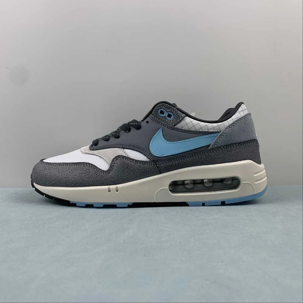 Air Max 1 86 OG Big Bubble Chicago Blue Chill Cool Grey Wolf Grey FQ8742-100 Easy On And Off