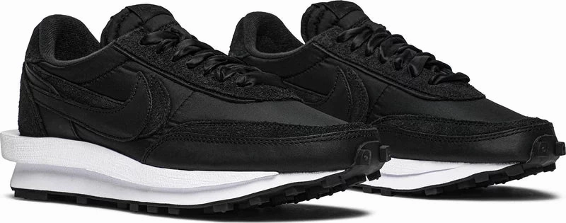 Nike Sacai LD Waffle Nylon Black proper alignment