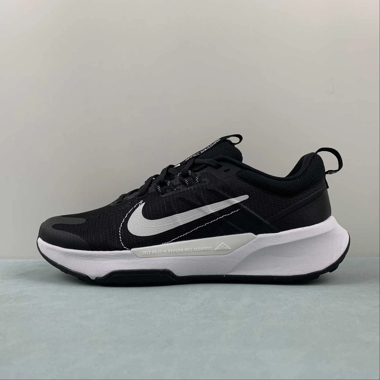Tough Construction Comfort Padding Nike Juniper Trail 2 NN Black White DM0822-001