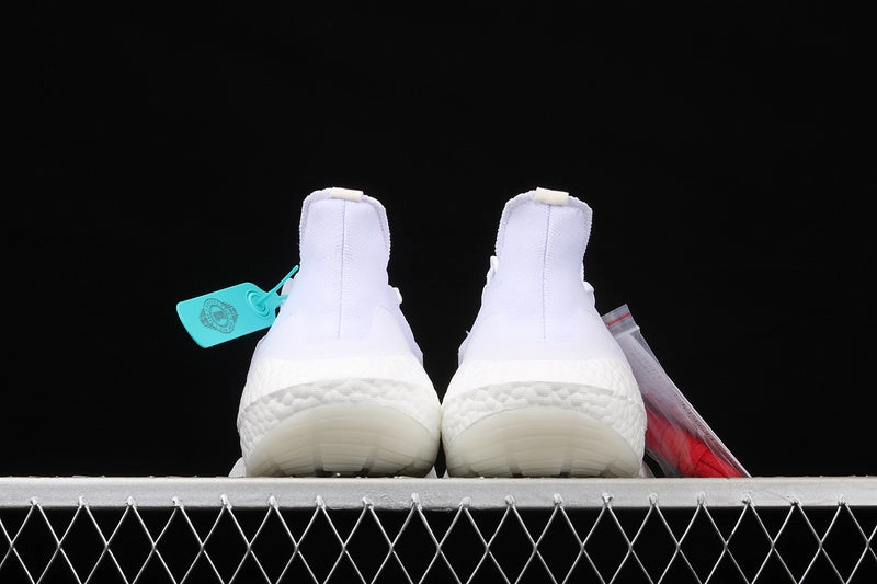 Low Collar Design Adidas UltraBoost 21 Core White FY0379