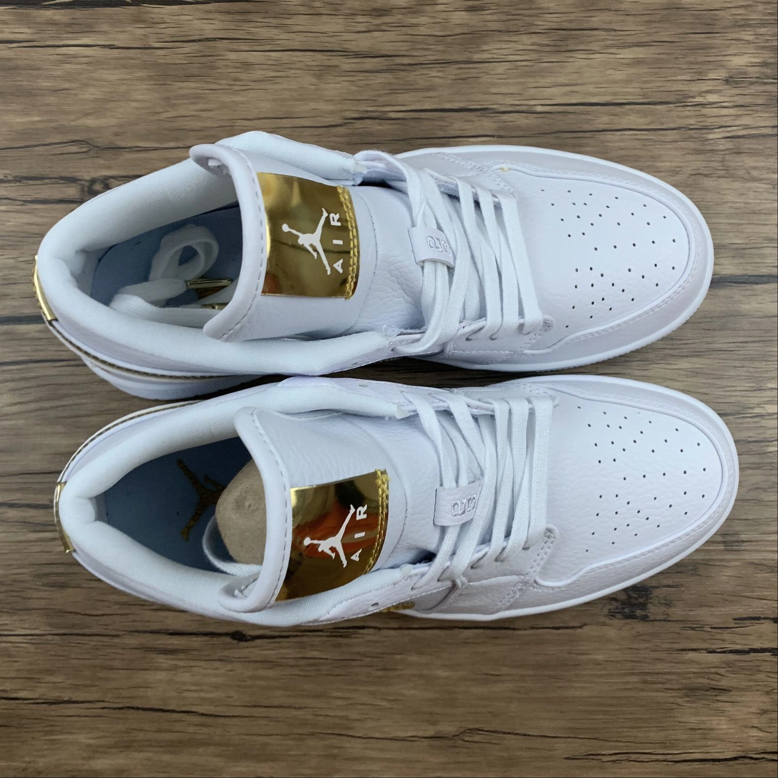 Air Jordan 1 Low SE White Metallic Gold-White CZ4776-100 Quality