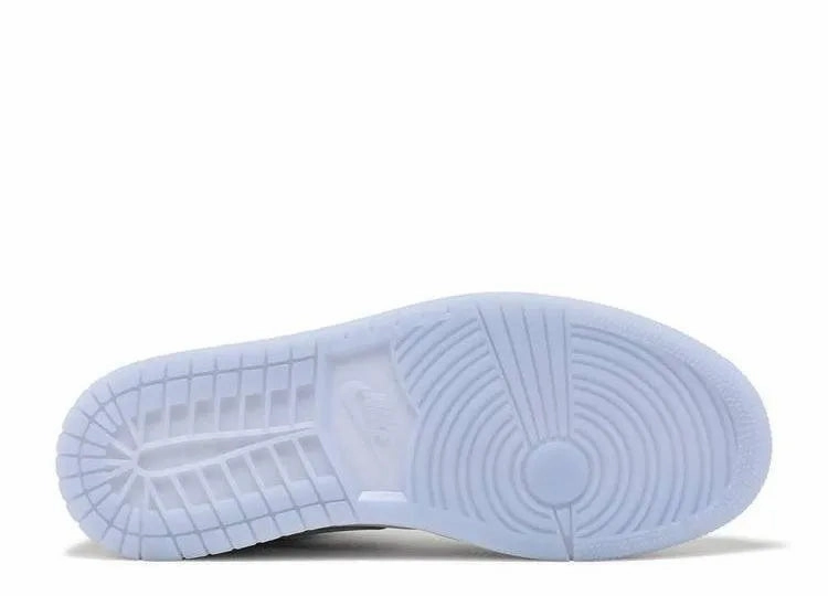 Air Jordan 1 Low Wolf Grey (W) Outdoor Explorer Abrasion Resistant Toe Cap