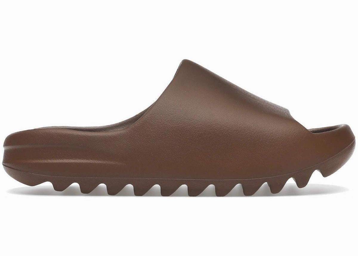 Yeezy Slide Flax Adjustable buckle