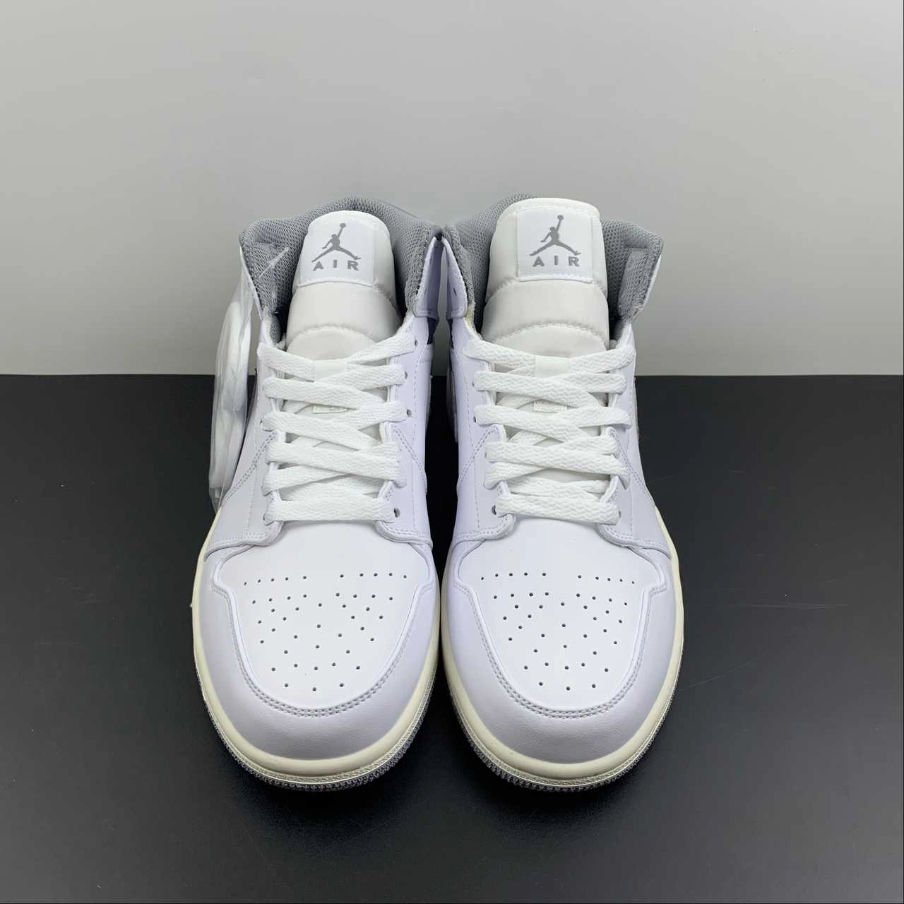 Classic Activity Total Balance Air Jordan 1 Mid White Stealth