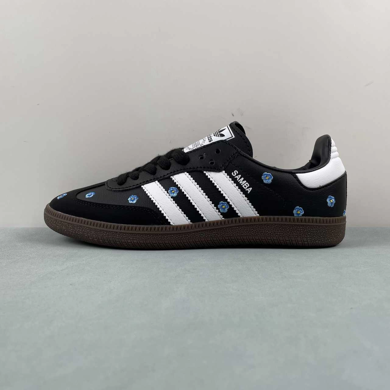 Versatile Comfort Shoes Comfort footbed Adidas Samba OG Light Blue Floral Core Black Footwear White Gum IF4397