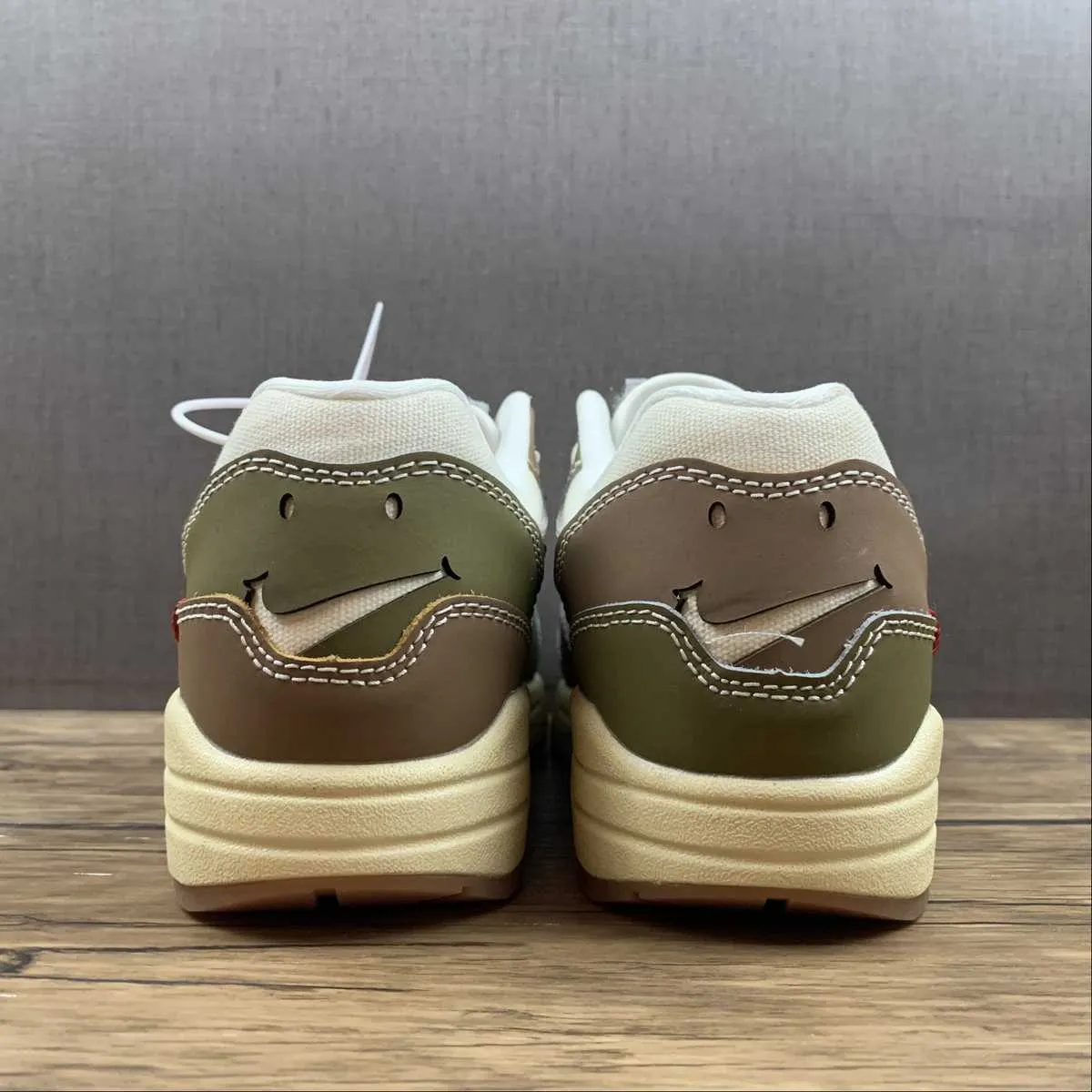 Air Max 1 Premium Wabi-Sabi Tan Olive Sail Brown DQ8656-133 running in races