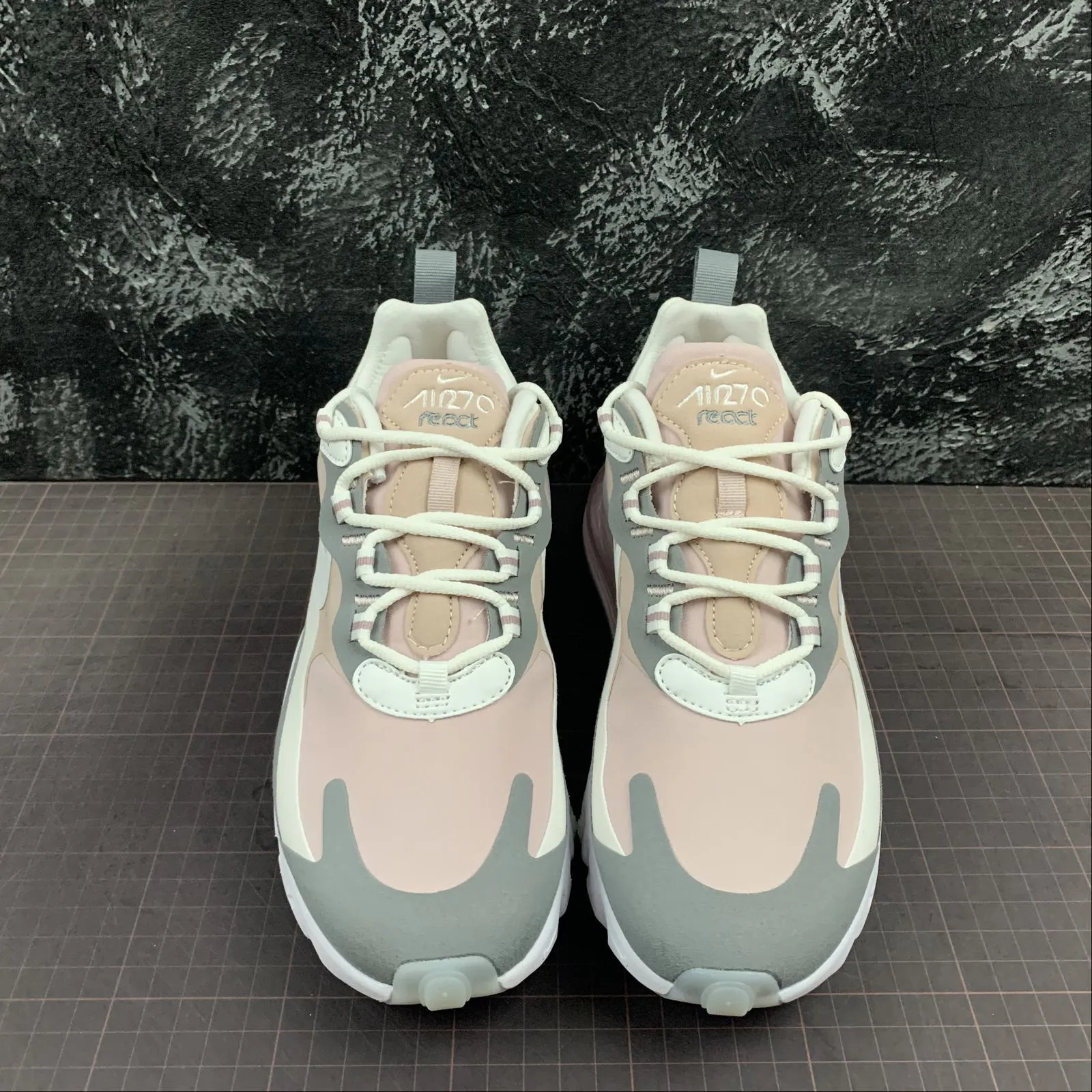 Air Max 270 React Plum Chalk Summit White CI3899-500 High-performance high - top shoe type