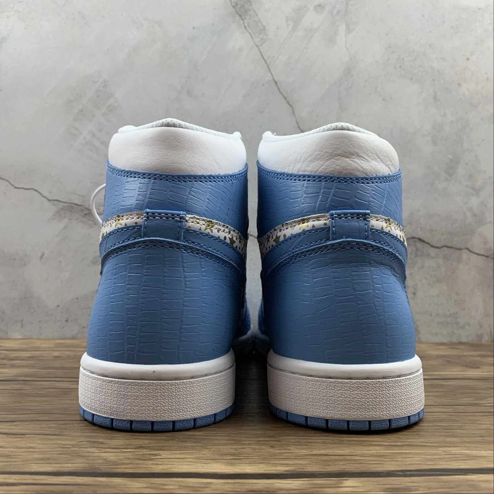 All Seasons Slip-resistant ease Air Jordan 1 Retro High OG Moon Gypsophila 555088-181