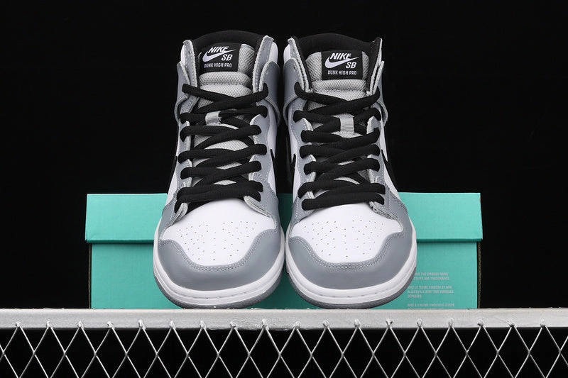 SB Zoom Dunk High Pro Ligeht Grey White Cushioned Frame Street Classic