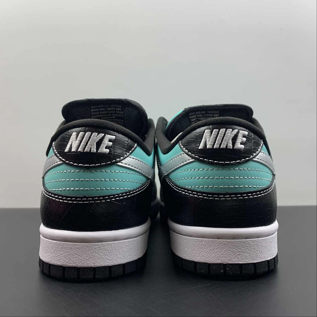 SB Dunk Low Tiffany Diamond 304292-402 Stability Adaptive Form