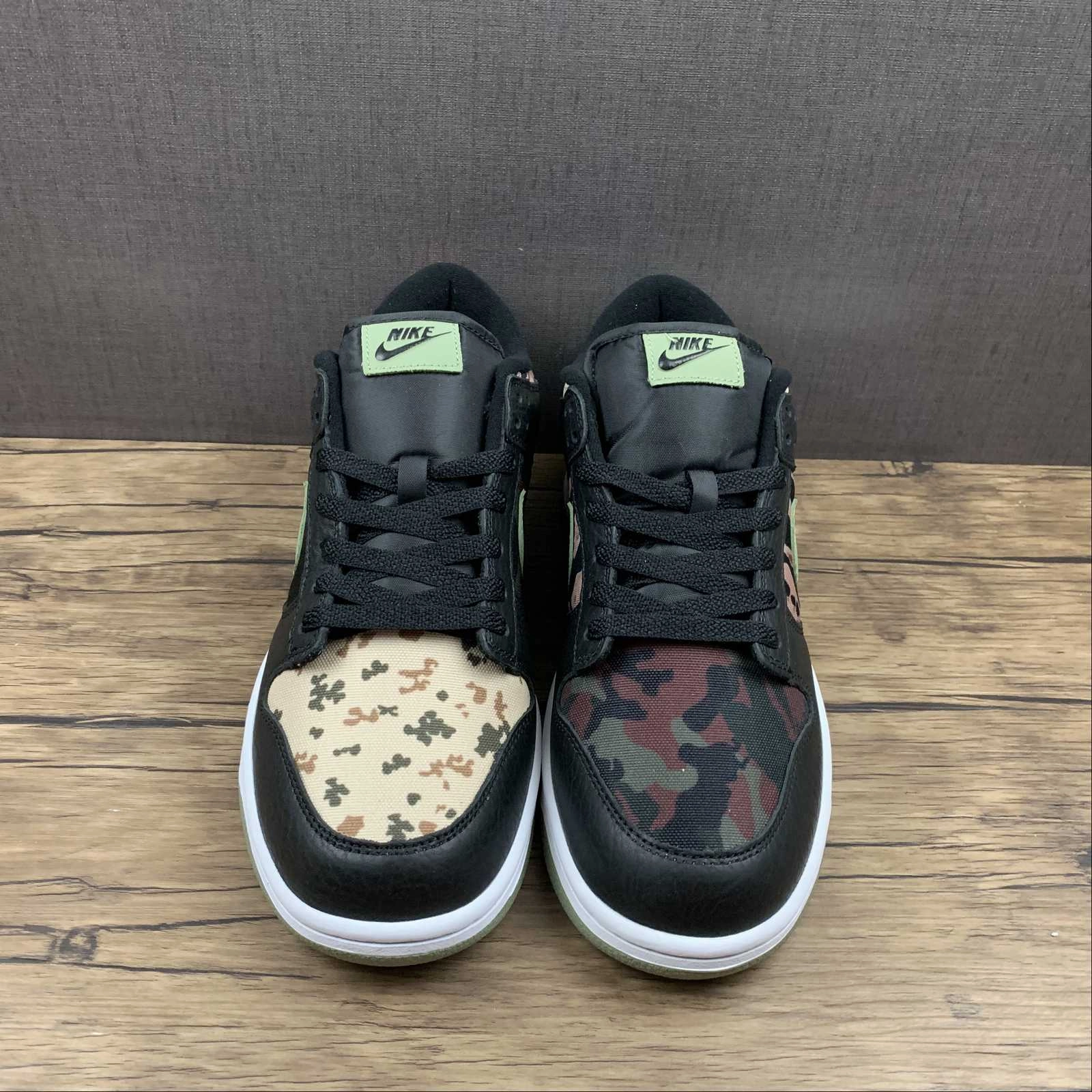 SB Dunk Low Crazy Camo Black Multi Olive DH0957-001 Weatherproof Footwear