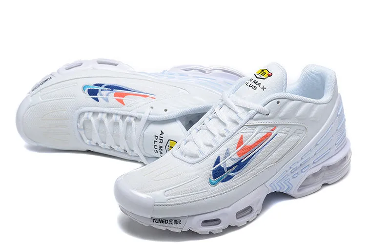 ergonomic running gear running with a maximalist style Air Max Plus 3 Multi Swoosh White Midnight Navy FJ4225-100