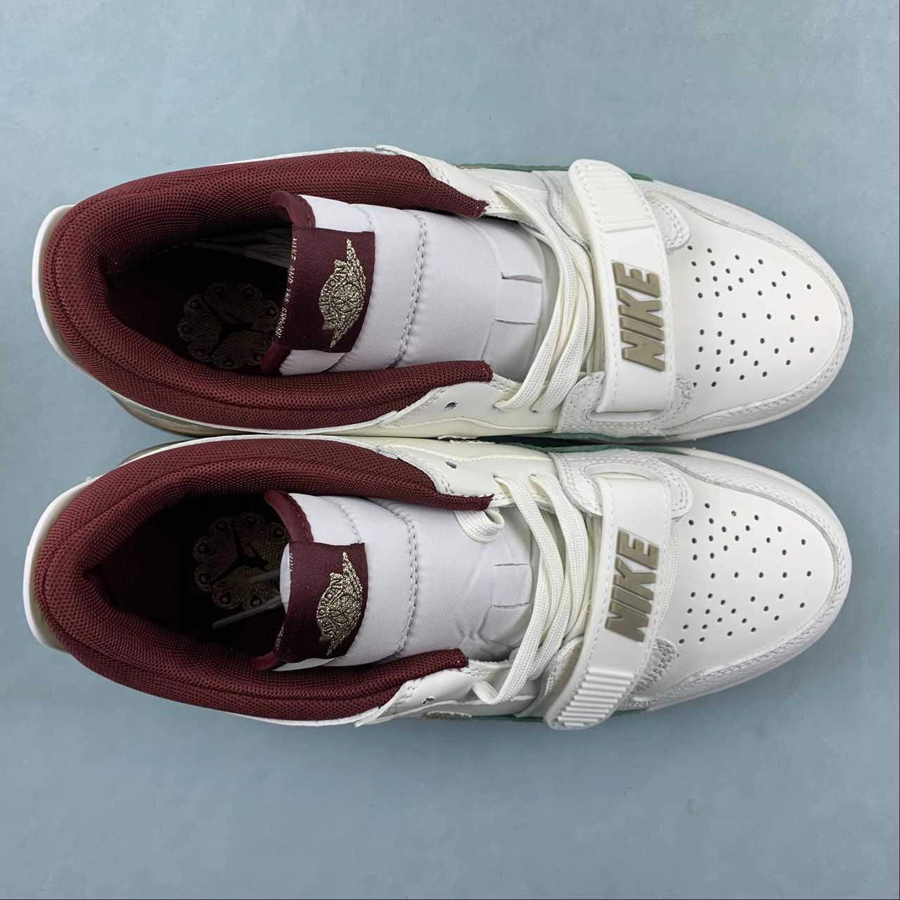 Air Jordan Legacy 312 Low Year Of The Dragon Sail Metallic Gold Grain Phantom FZ5047-120 Court Traction Boost Molded Footbed