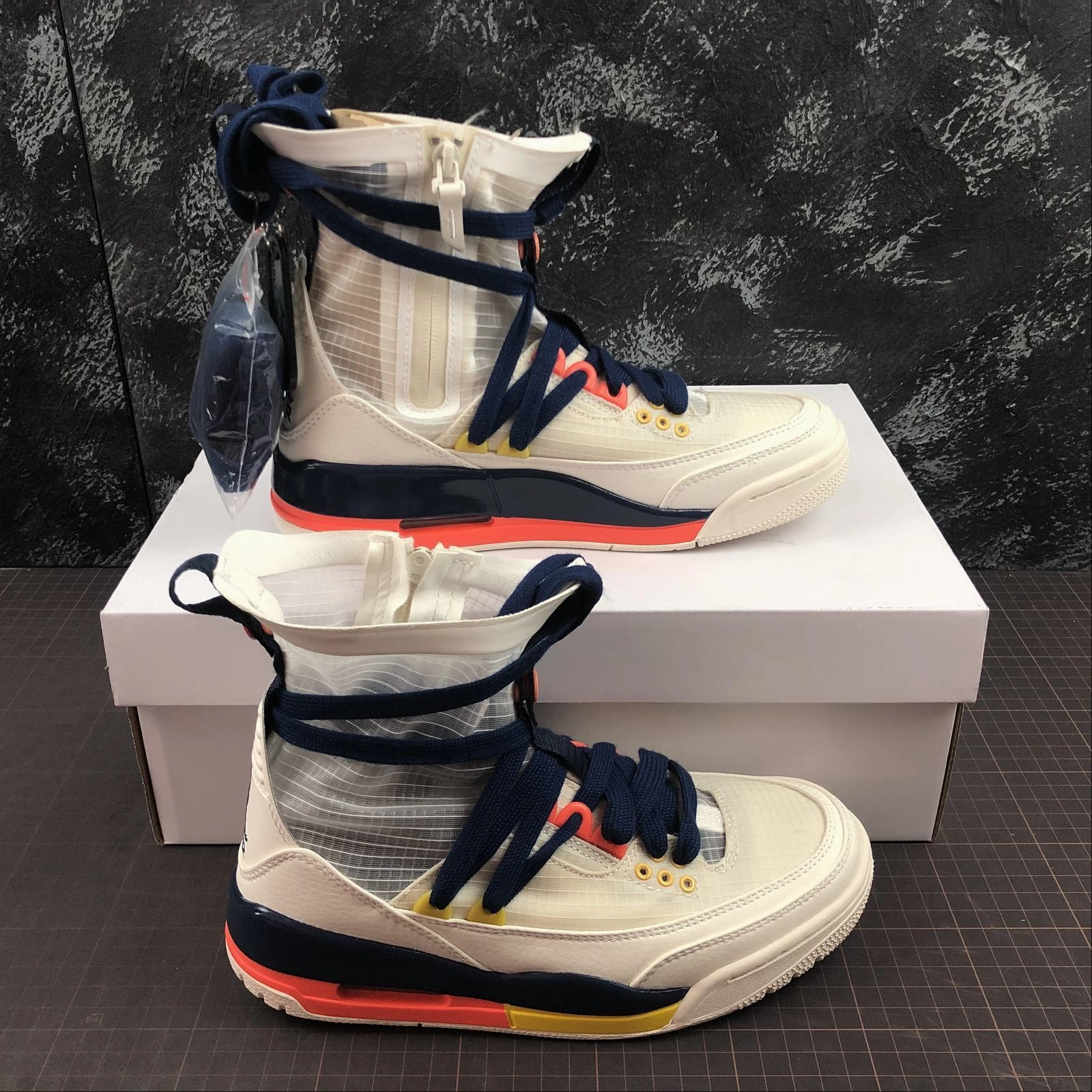 Breath Motion Air Jordan 3 Retro EXPLORER LITE XX White Royal Orange Red BQ8394-100