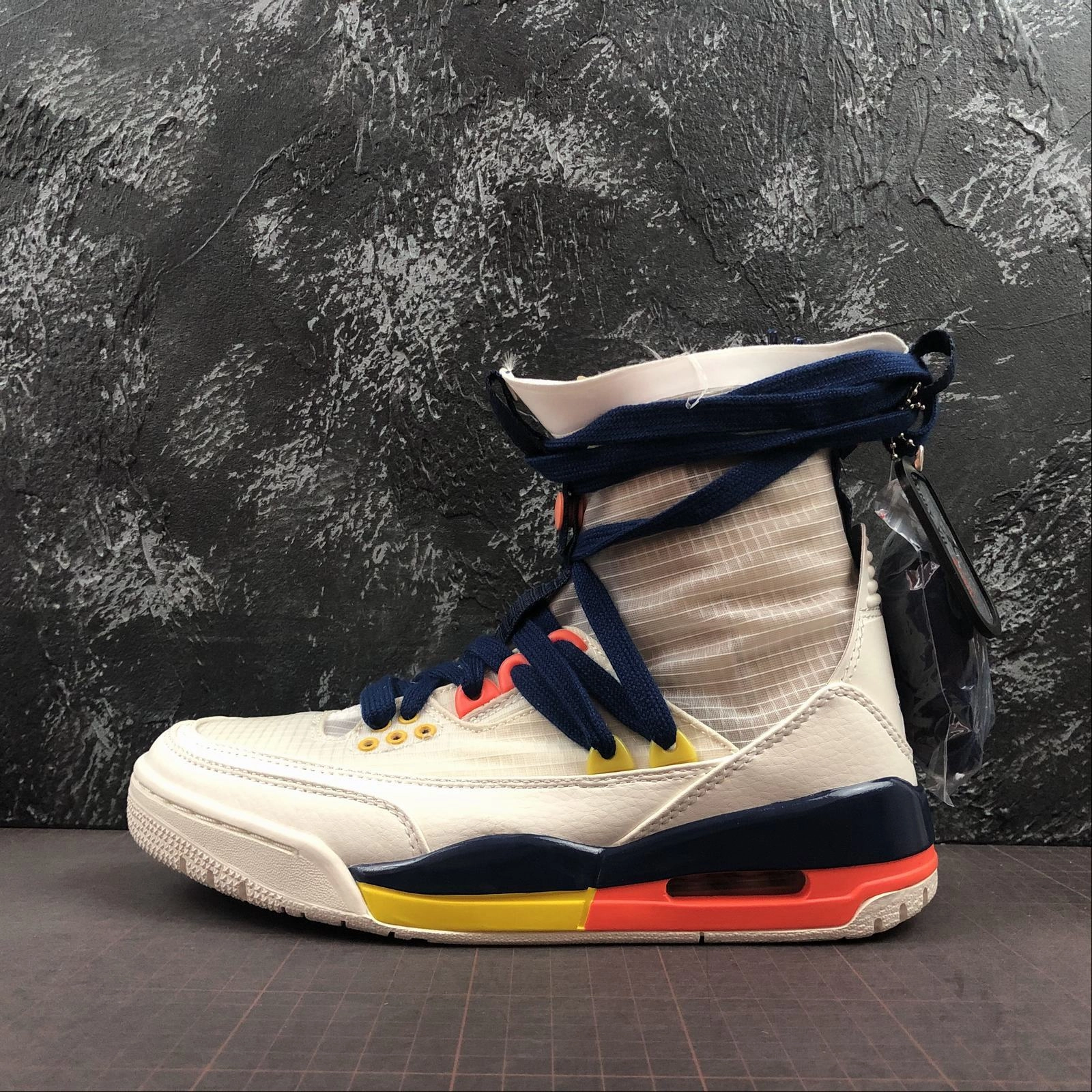 Air Jordan 3 Retro EXPLORER LITE XX White Royal Orange Red BQ8394-100 Travel Outfit On The Run