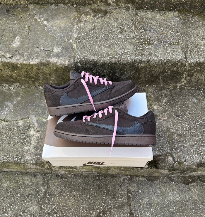 Nike Air Jordan 1 Low OG SP x Travis Scott Velvet Brown Lightness