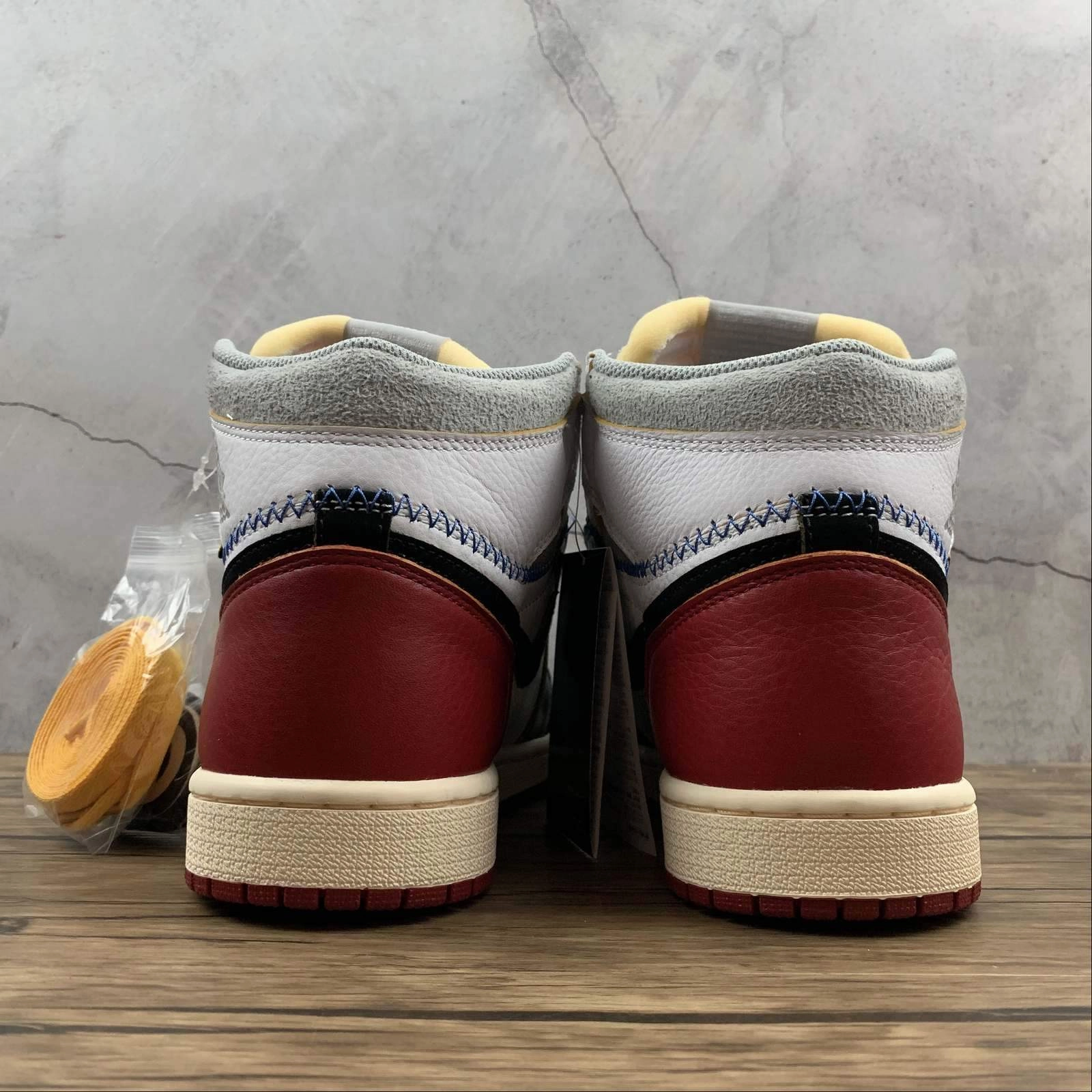 Running Trails Air Jordan 1 Retro High NGR UN White Black-Varsity-Red BV1300-106