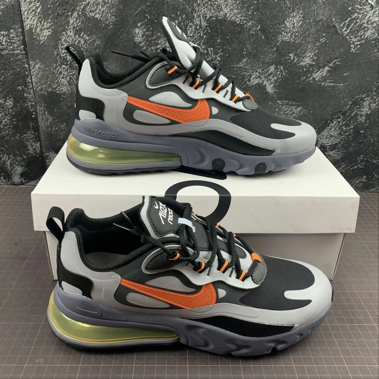 Air Max 270 React Wolf Grey Total Orange-Black CD2049-006 fashion - sneakers
