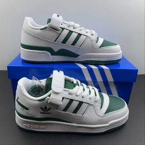 Multi-functional performance Adidas Forum Low White Green White