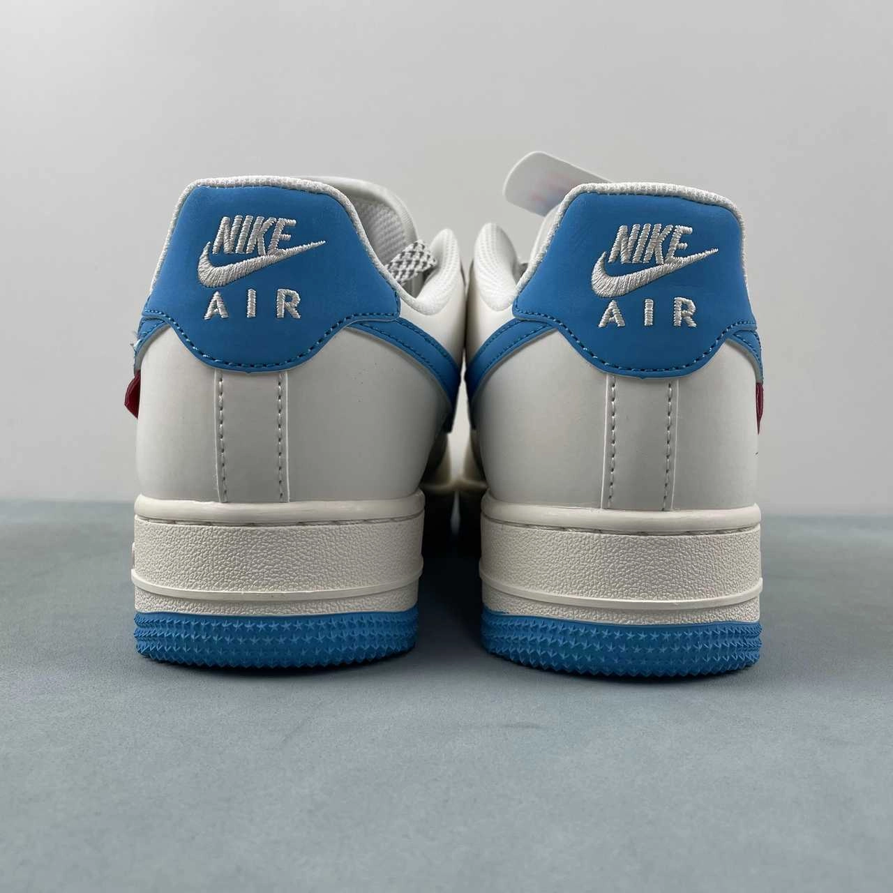 Smooth glide Supreme x Air Force 1 07 Low Off White Sky Blue Red HD1968-024