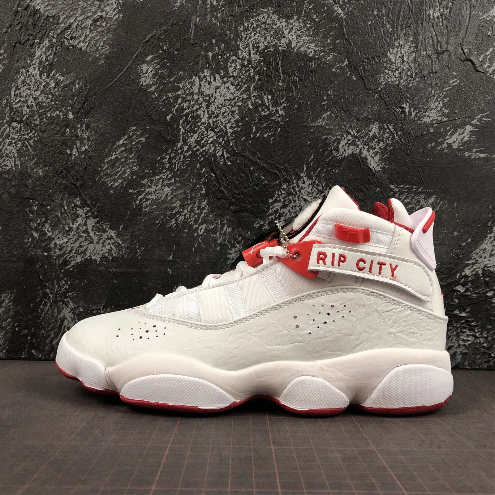 Air Jordan 6 Rings White Red  322992-103 Elite Agility