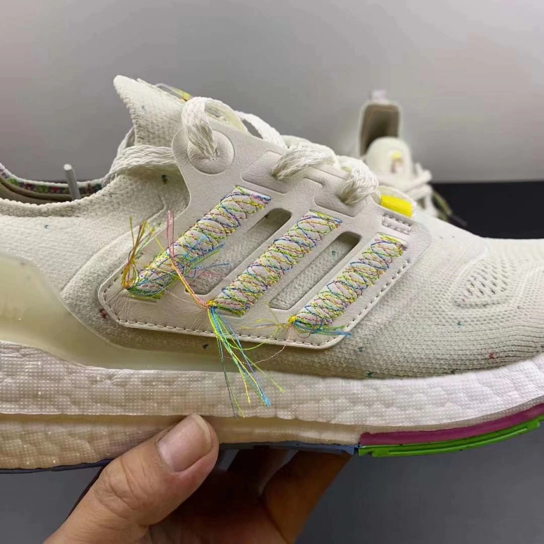 Lightweight Knit Fabric Adidas UltraBoost 22 White Light Yellow