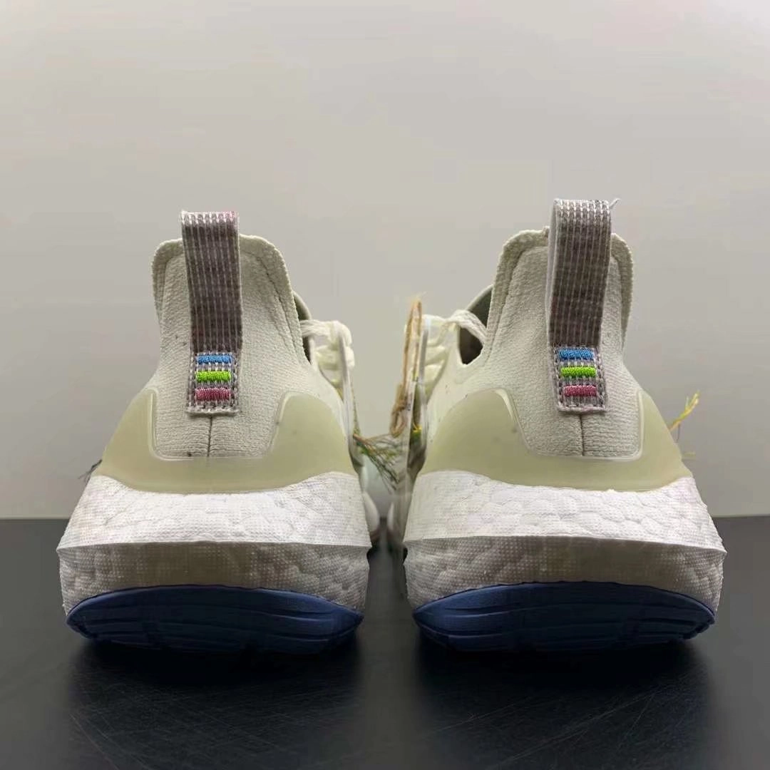 Adidas UltraBoost 22 White Light Yellow Slip-resistant support