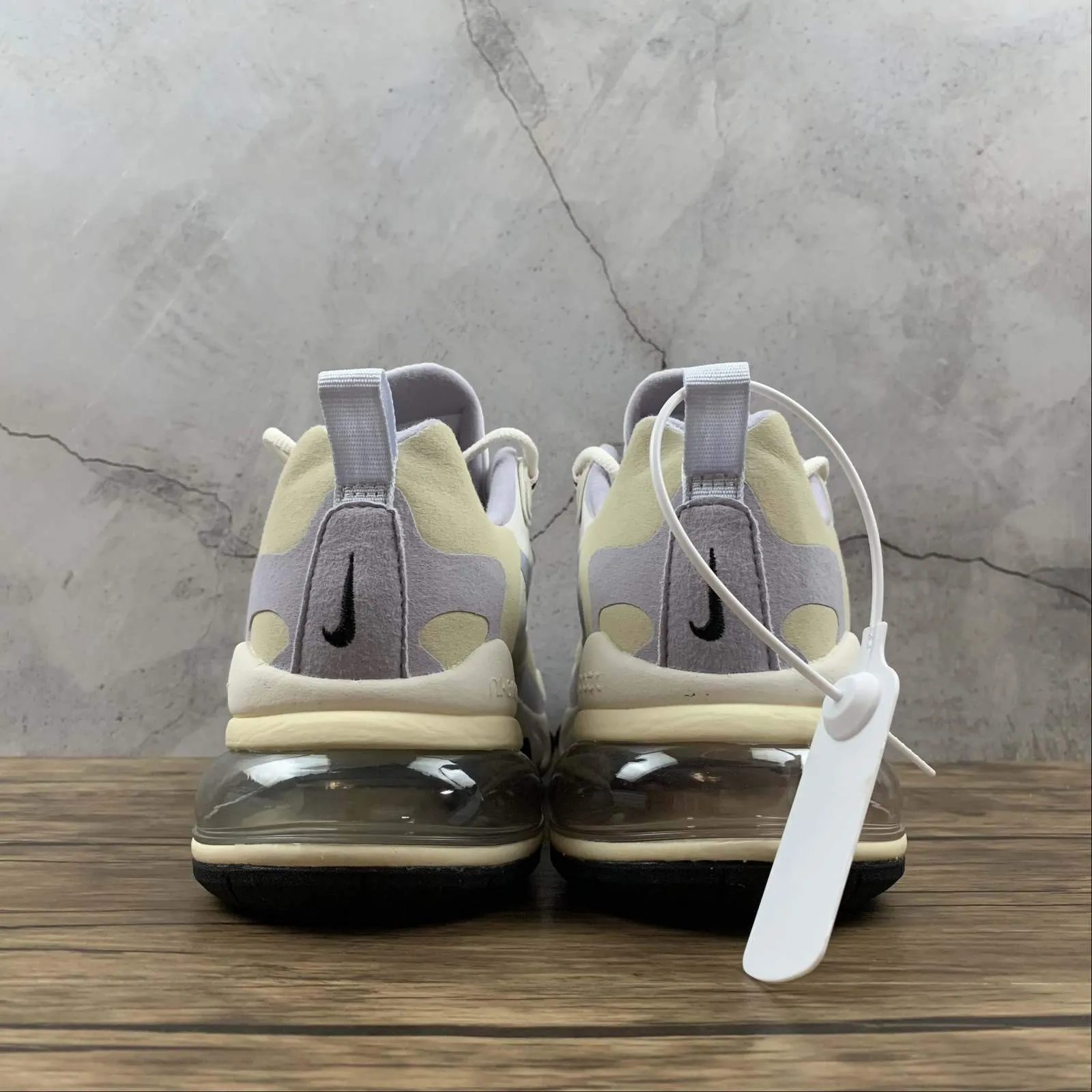 Air Max 270 React Summit White Ghost-Fossil-Sail CT1287-100 High Energy Return Stable Support