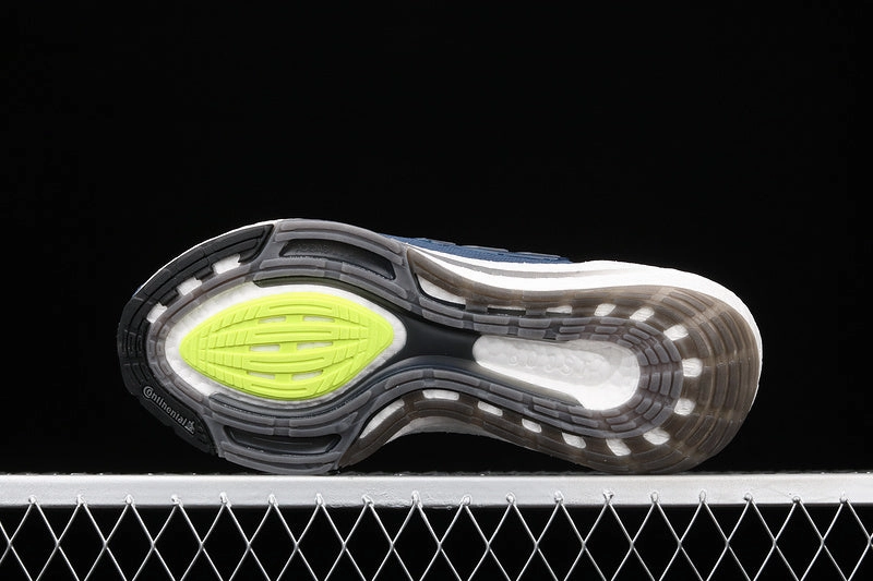 Fast pace Adidas UltraBoost 21 Dark Blue FY0350