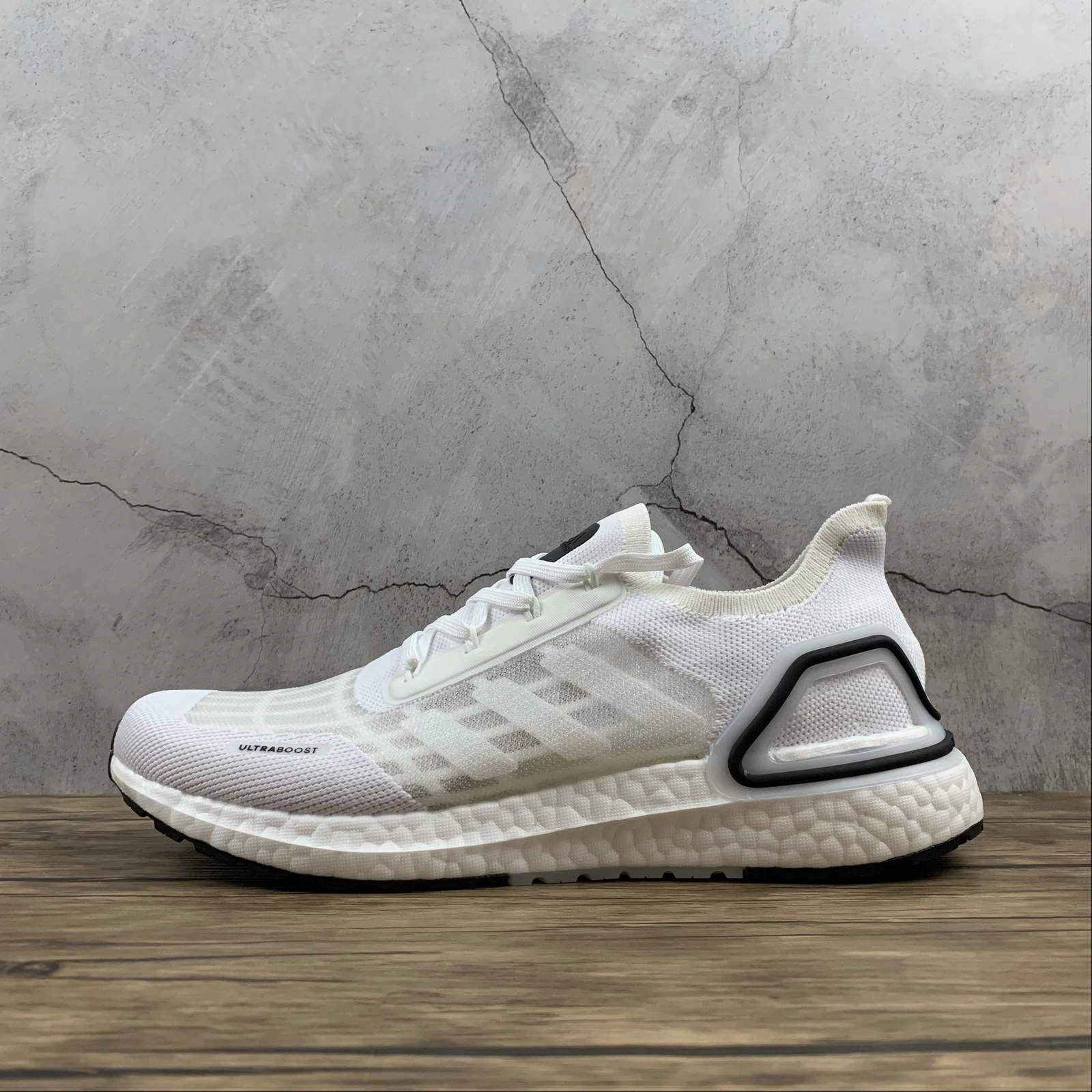 Thermo Regulating Lining Adidas UltraBoost S.RDY White Black