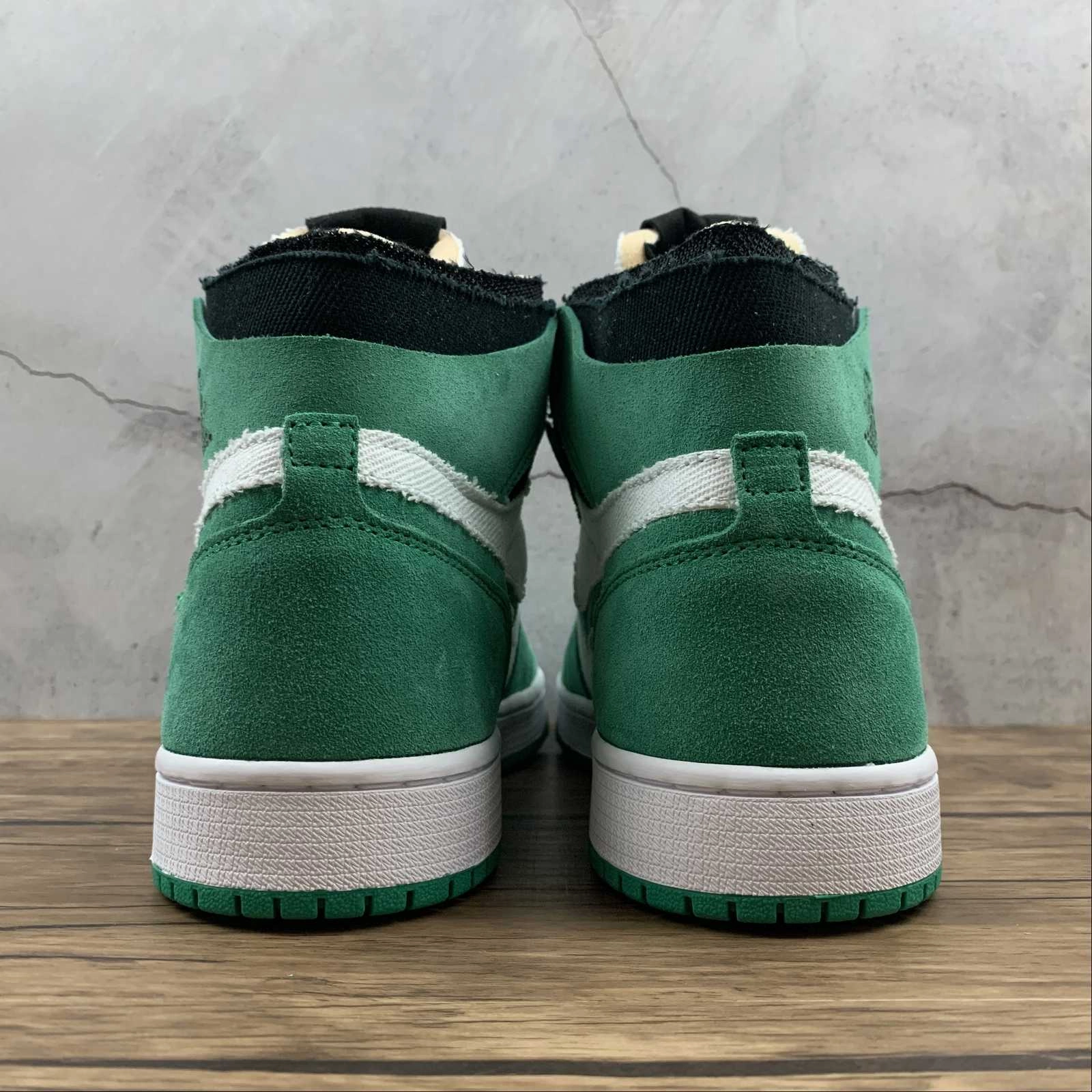 Air Jordan 1 High Zoom Comfort Stadium Green CT0979-300 Grip Technology